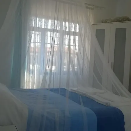 Mavi Beyaz Habitación en casa particular Seferihisar